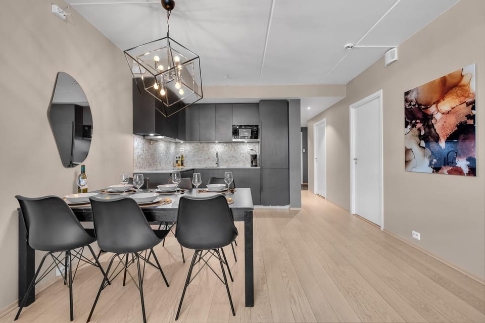 Kitchen or kitchenette, Seating area, Dining area, minibar