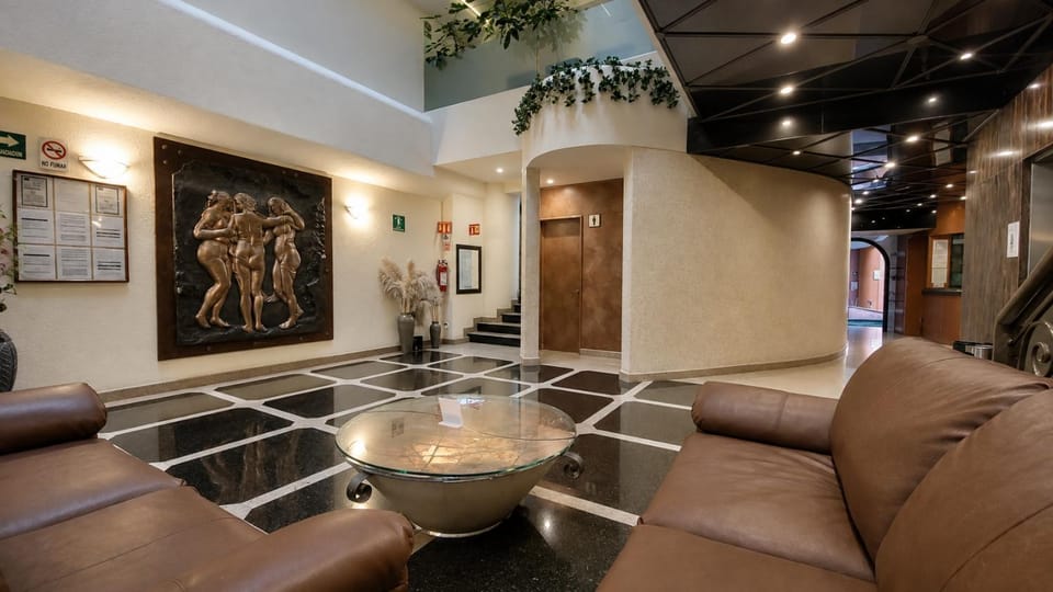 Property building, Seating area