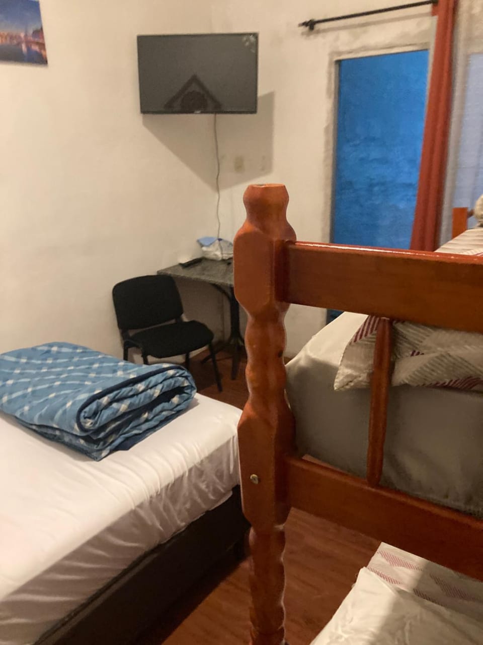 N1-3 Apto Céntrico Pequeño Habitación C/ Aire Acondicionado P/4 Personas Baño Privado Apartment in Corrientes Province, Argentina