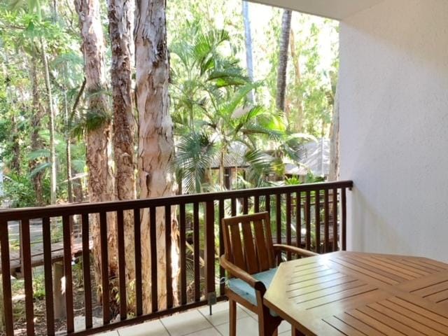 Balcony/Terrace, Dining area, Garden view