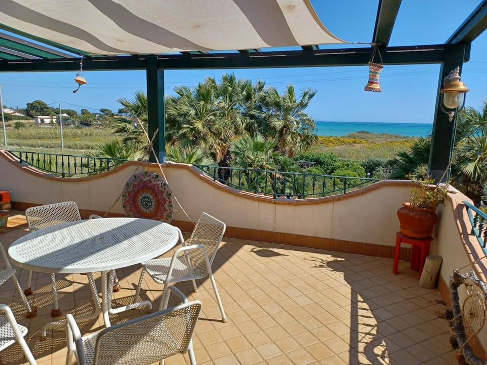 Balcony/Terrace, Balcony/Terrace