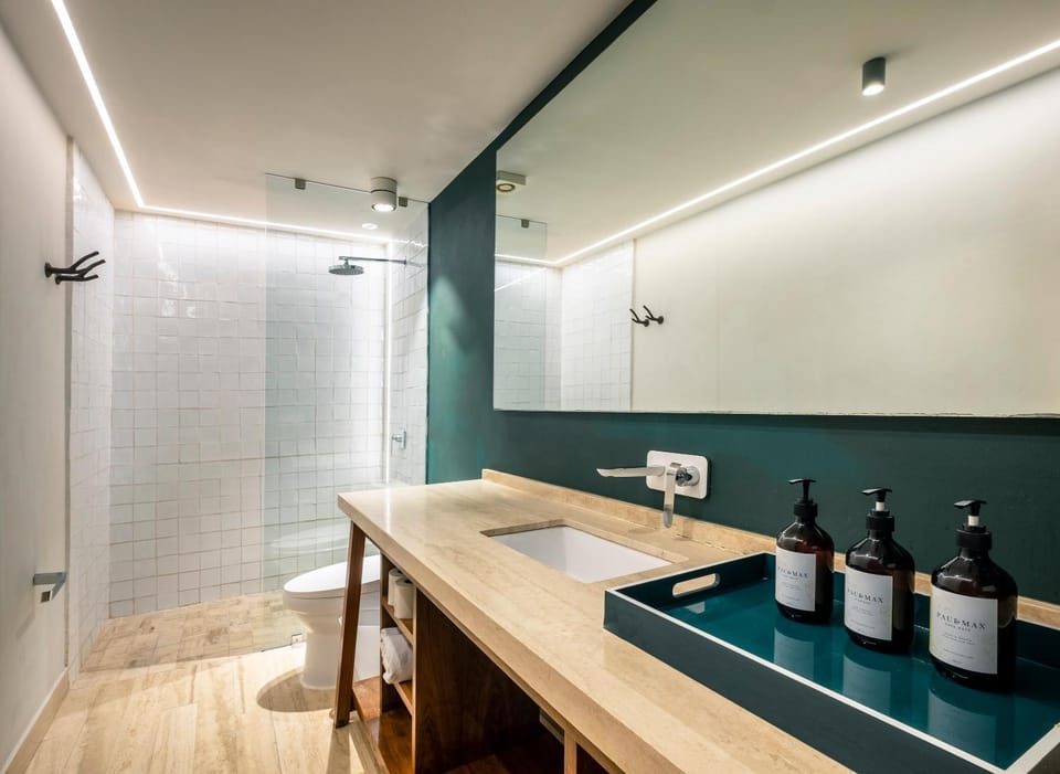 Shower, Bathroom