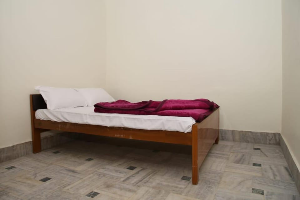 Hotel Yash Paradise 6 Min Distance from Dargah Hotel in Rajasthan