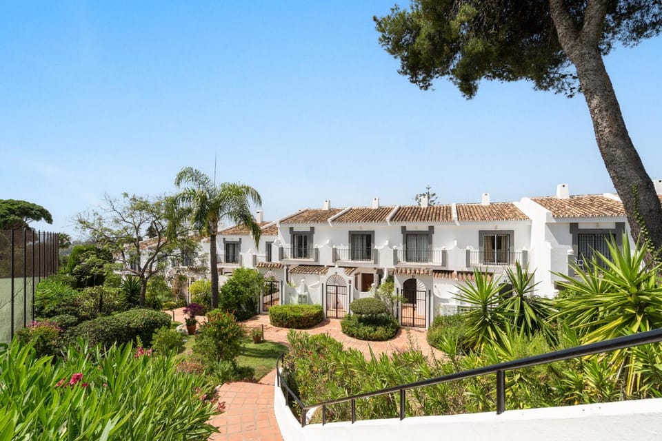 Las Pergolas House in Marbella