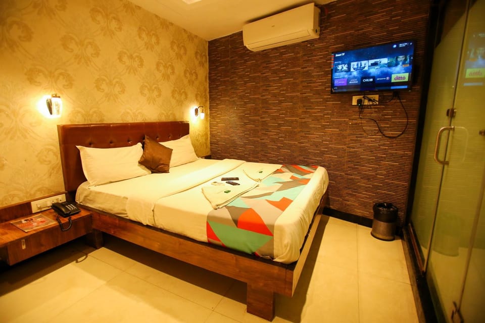 TV and multimedia, air conditioner