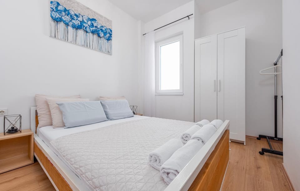 APARTMAN TIN Apartment in Novalja