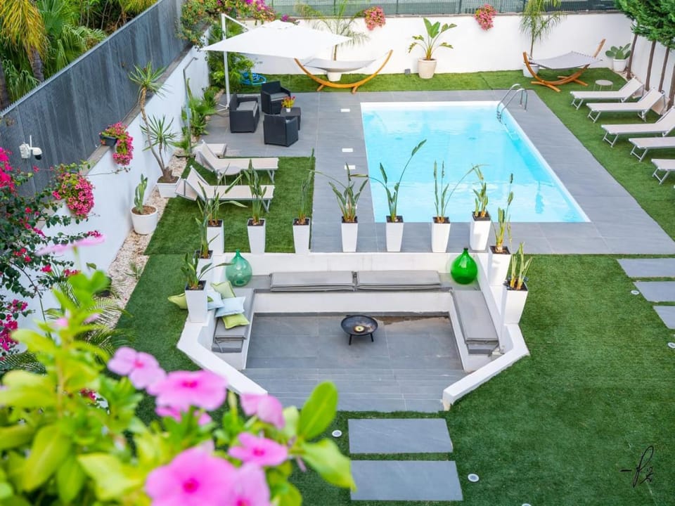 Garden view, Pool view