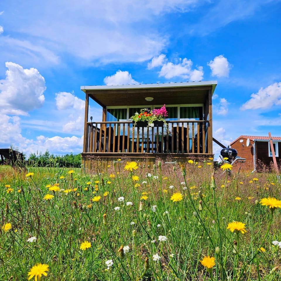 Property building, Natural landscape, Garden, View (from property/room), Balcony/Terrace, Garden view