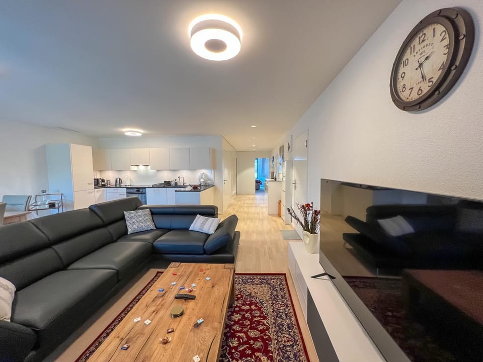 Lavish 4.5 rooms furnished apartment @Glattbrugg Apartment in Zurich City