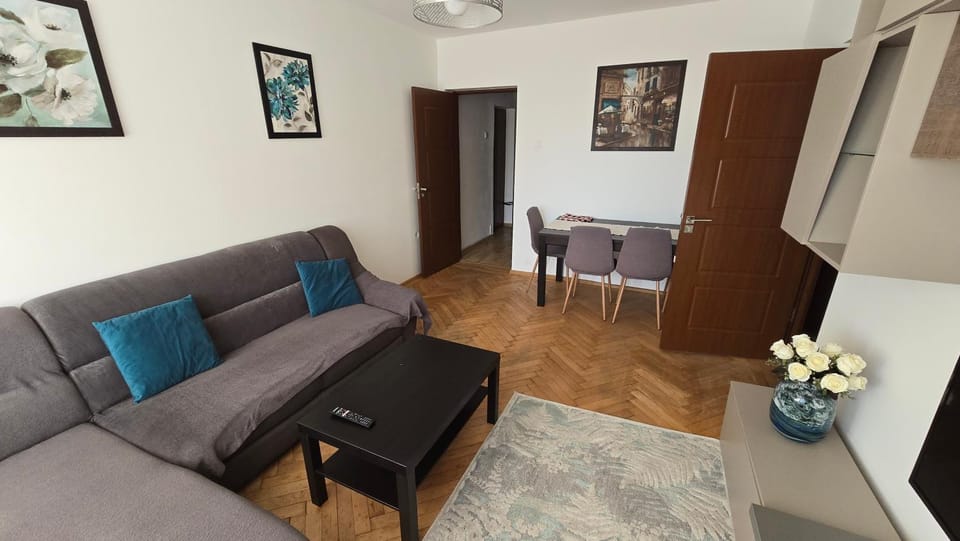 Apartament Elena Apartment in Constanta