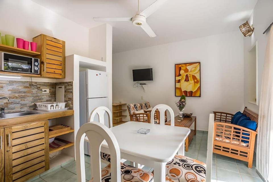 Living room, kitchen
