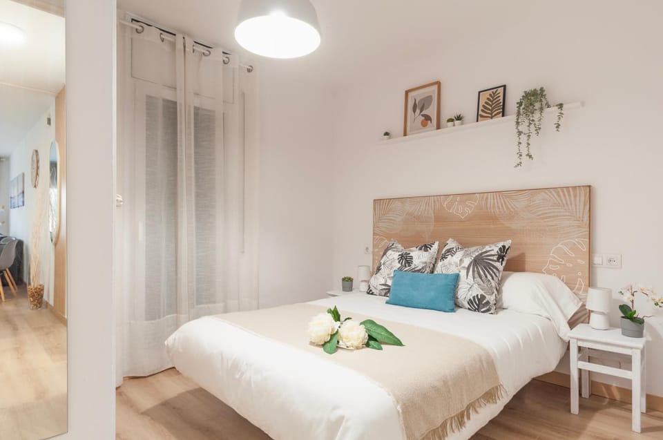 Apartamento con terraza y vistas al canal by InsideHome Apartment in Alt Empordà