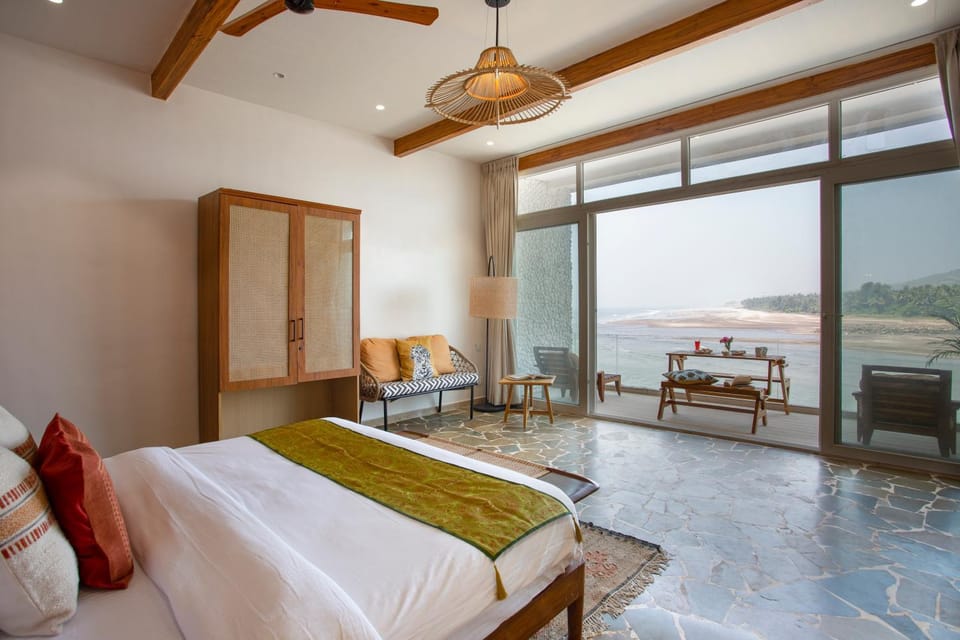 Bedroom, Sea view