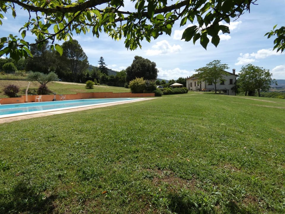 SCAPPO IN UMBRIA, La cantinetta House in Umbria
