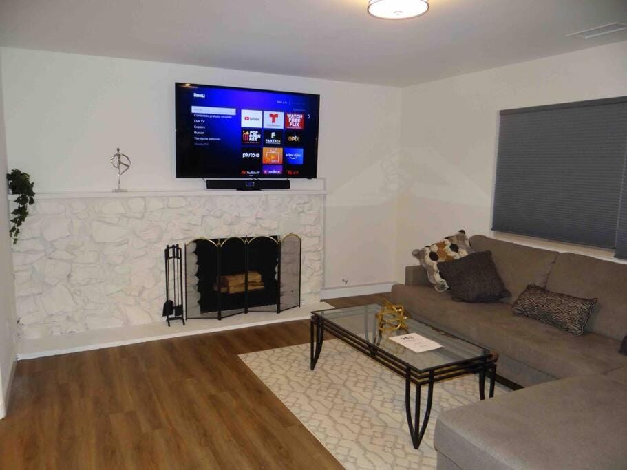TV and multimedia, Living room