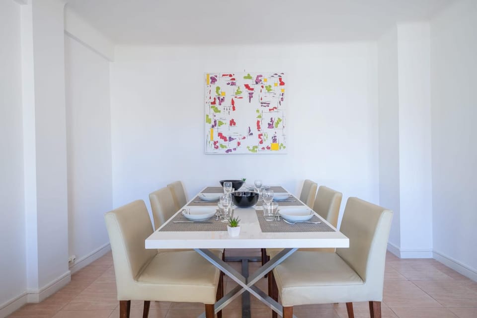 2Br Apartment 100m from Beaches Terrace & Parking Apartment in Cannes
