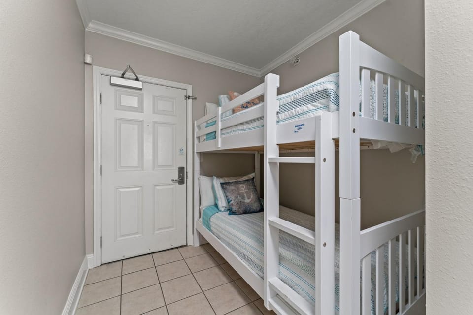 bunk bed