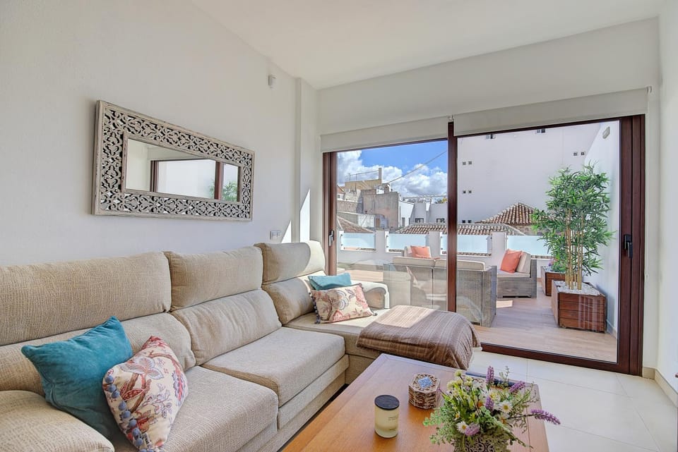 Living room, City view