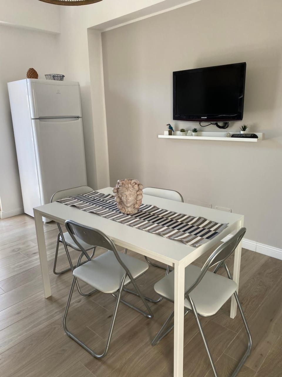 Tra mare e lago Apartment in Messina