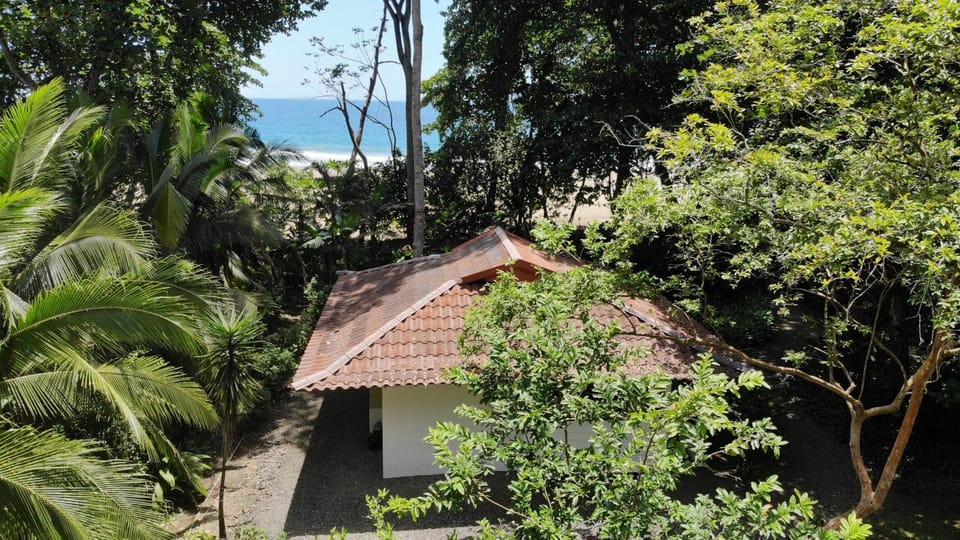 Beachfront Villa, Abundant Wildlife, Best Location Villa in Panama