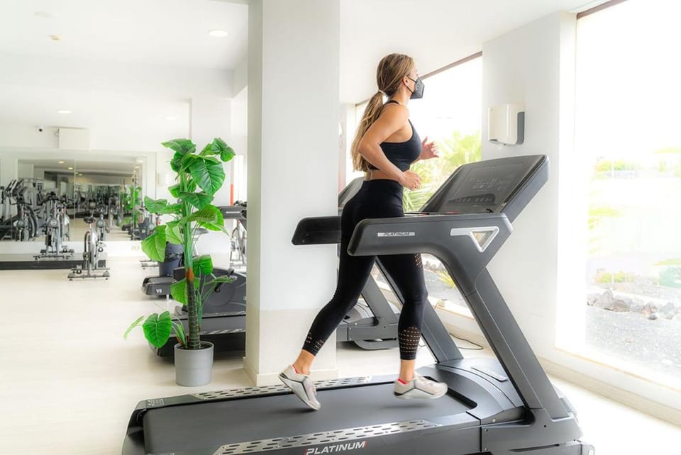 People, Fitness centre/facilities