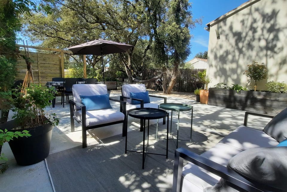 Gîte des Bartavelles House in Mazan