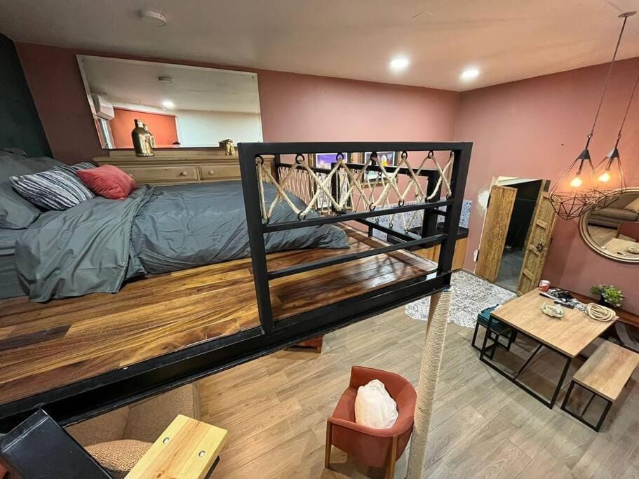 “Encantador Loft” - en el corazón de San Pedro Apartment in Tlaquepaque