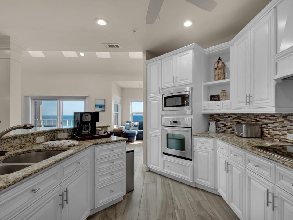 Emerald Dunes 601 by Newman-Dailey Apartment in Destin