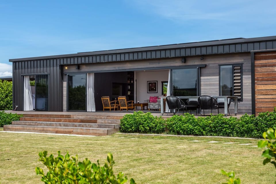 Patio, Facade/entrance, Garden
