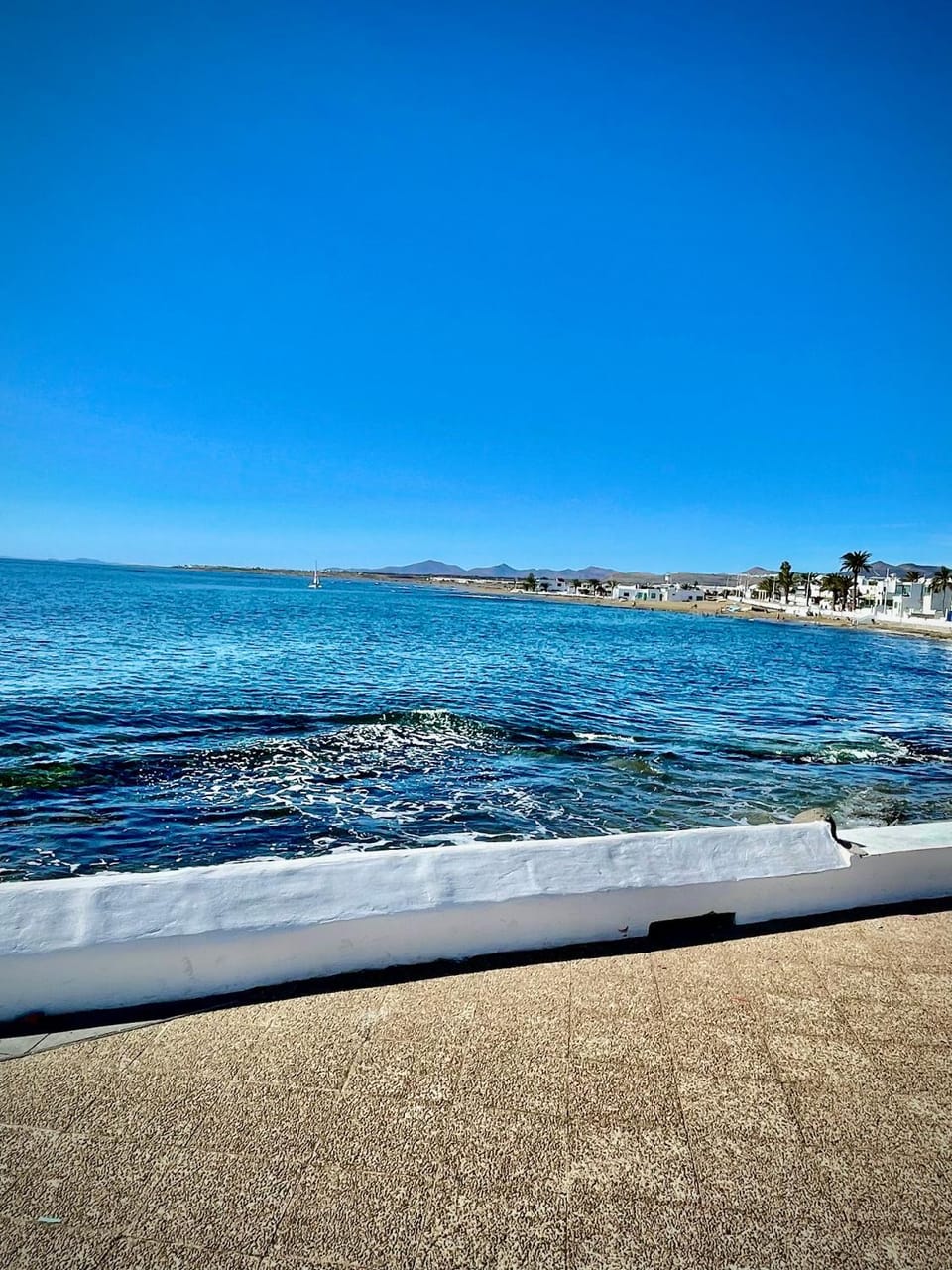 Luxury Suite Sea Front IV Apartment in Isla de Lanzarote