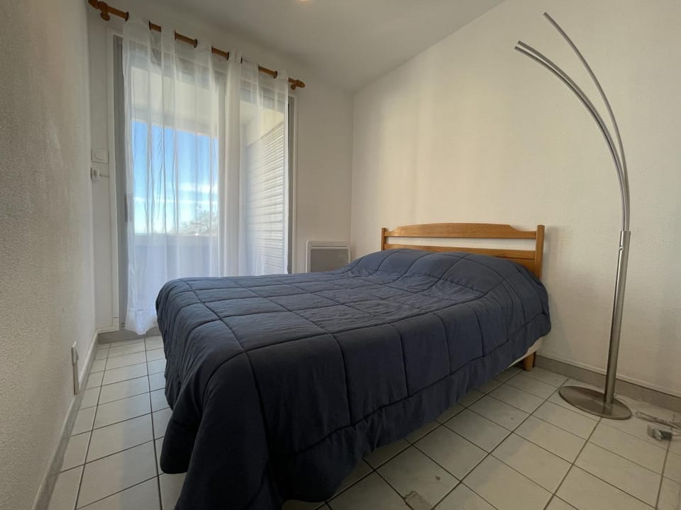 Appartement 2 pièces en bord de mer avec piscine - Sète - FR-1-338-447 Apartment in Occitanie