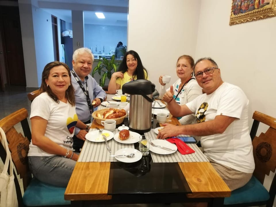 People, Breakfast, Drinks, group of guests, Family