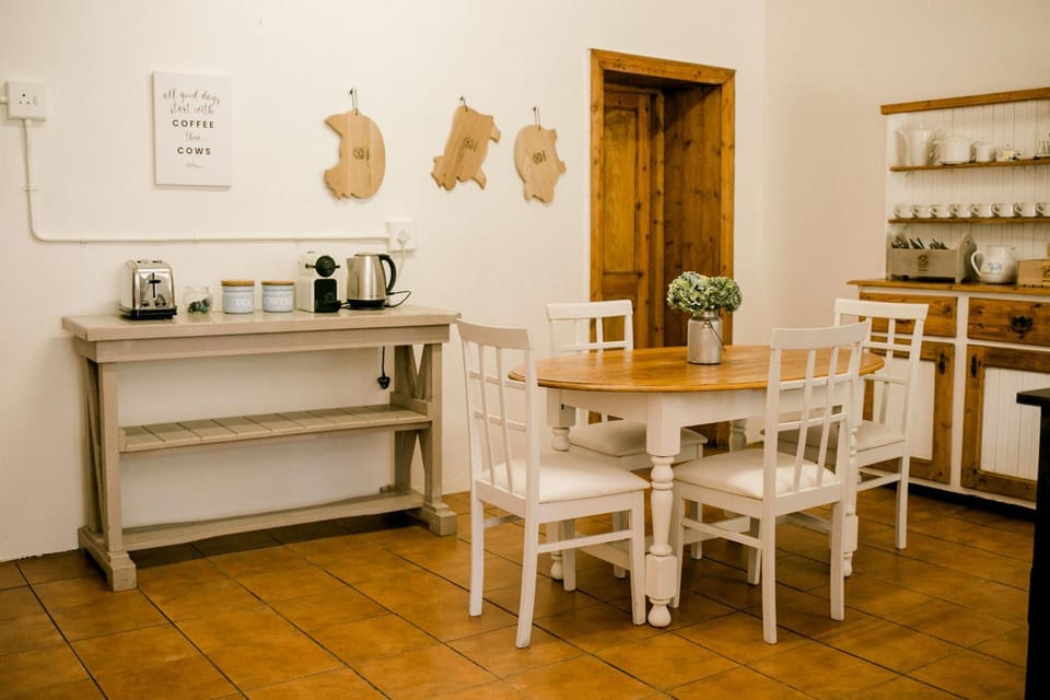 Coffee/tea facilities, Kitchen or kitchenette