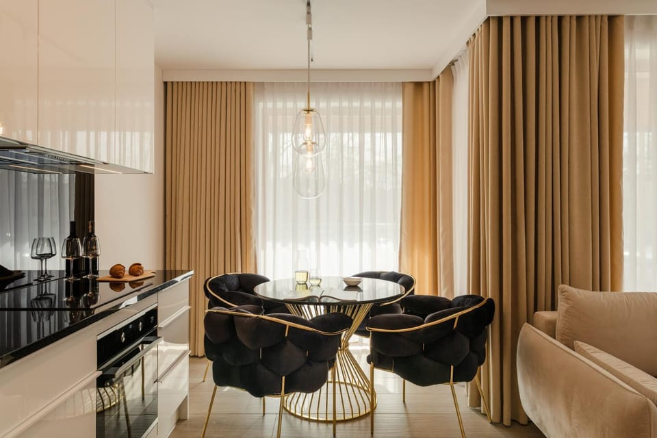 Kitchen or kitchenette, Living room, Dining area, stove