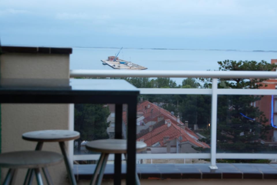 Ático de lujo de 180 m2 con vistas al mar y a la montaña Apartment in Montsià