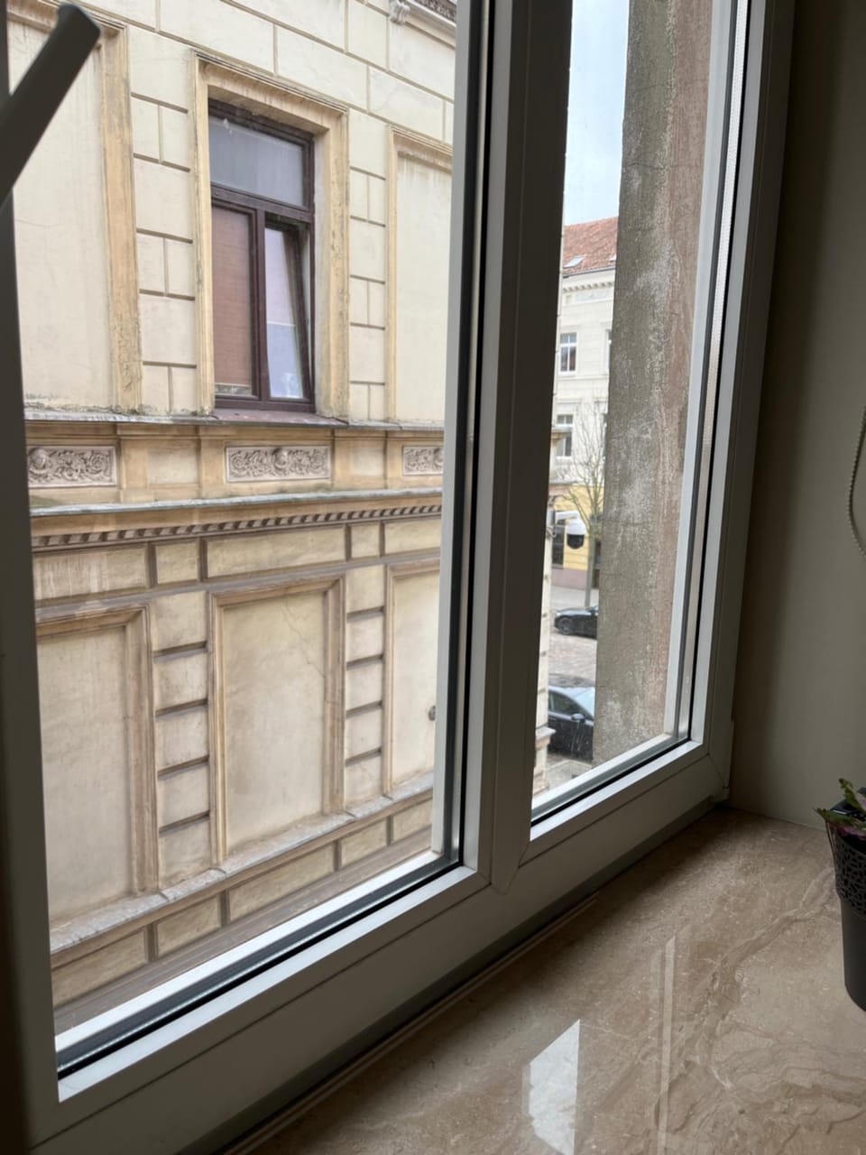 City view, Street view