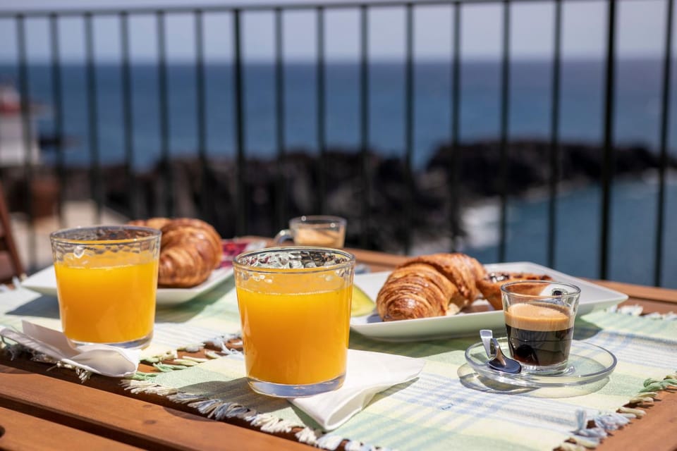 View (from property/room), Balcony/Terrace, Sea view