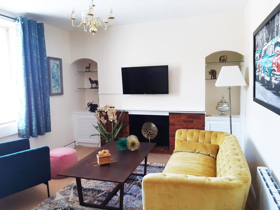 Lounge or bar