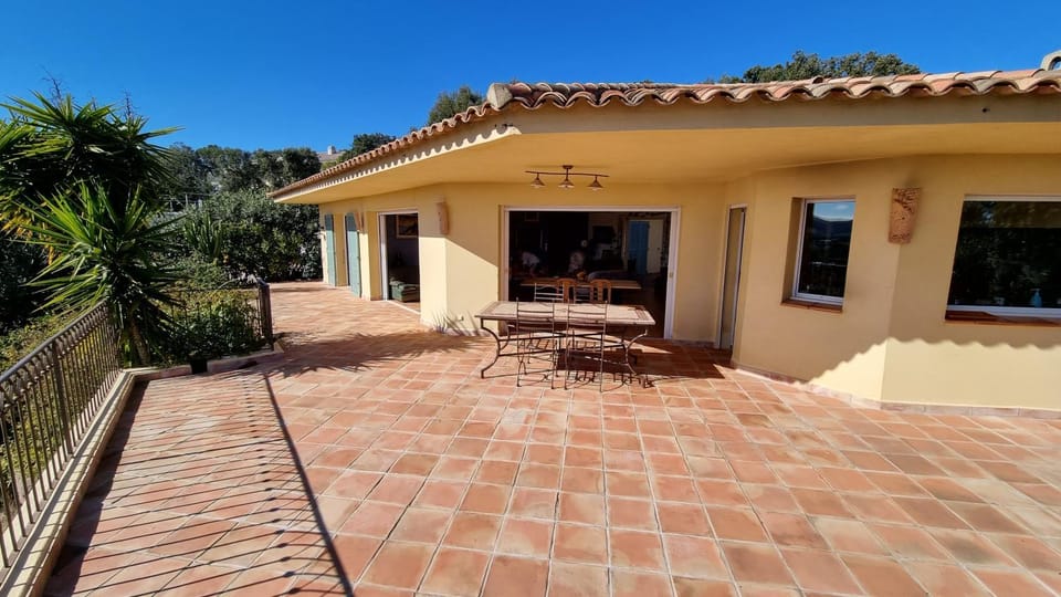 CASA SOPRANA - HAUT DE VILLA indépendant avec piscine et jardin privés - Independant TOP OF VILLA with private pool and garden House in Porto-Vecchio