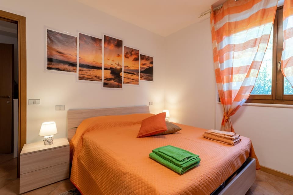 Living room, Bedroom