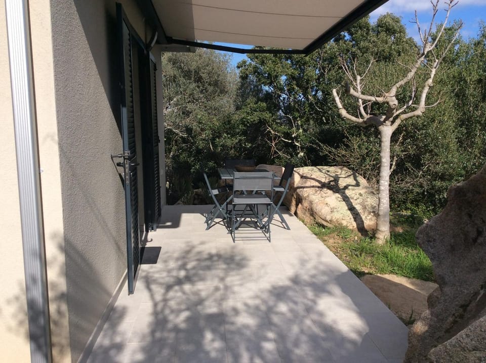 Coquet appartement indépendant entre mer et maquis House in Porto-Vecchio