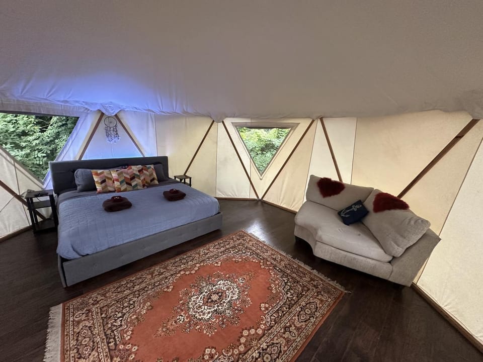 eKstasis Hostel & Urban Farm Hostel in Atlanta