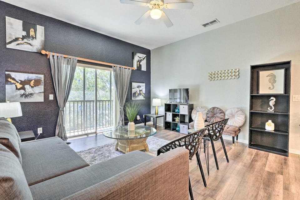 Bahama Bay Condo w/ Patios < 10 Mi to Disney! House in Four Corners