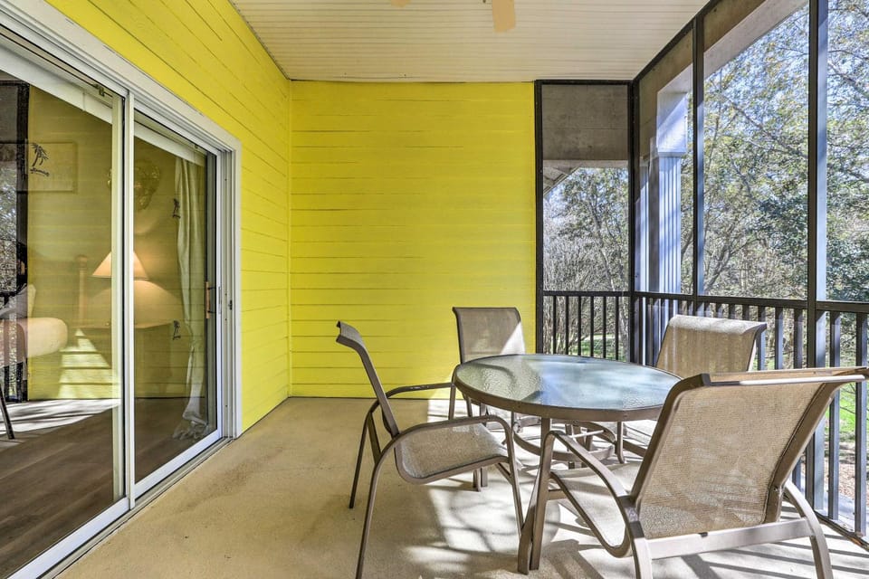 Bahama Bay Condo w/ Patios < 10 Mi to Disney! House in Four Corners