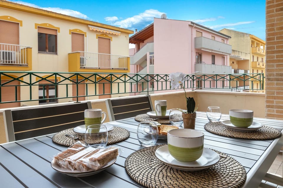 Patio, Balcony/Terrace
