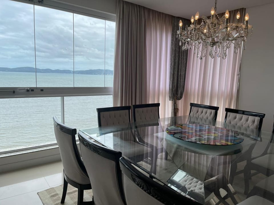 Dining area, Sea view