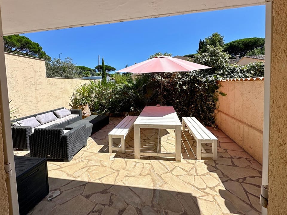 Patio, Balcony/Terrace