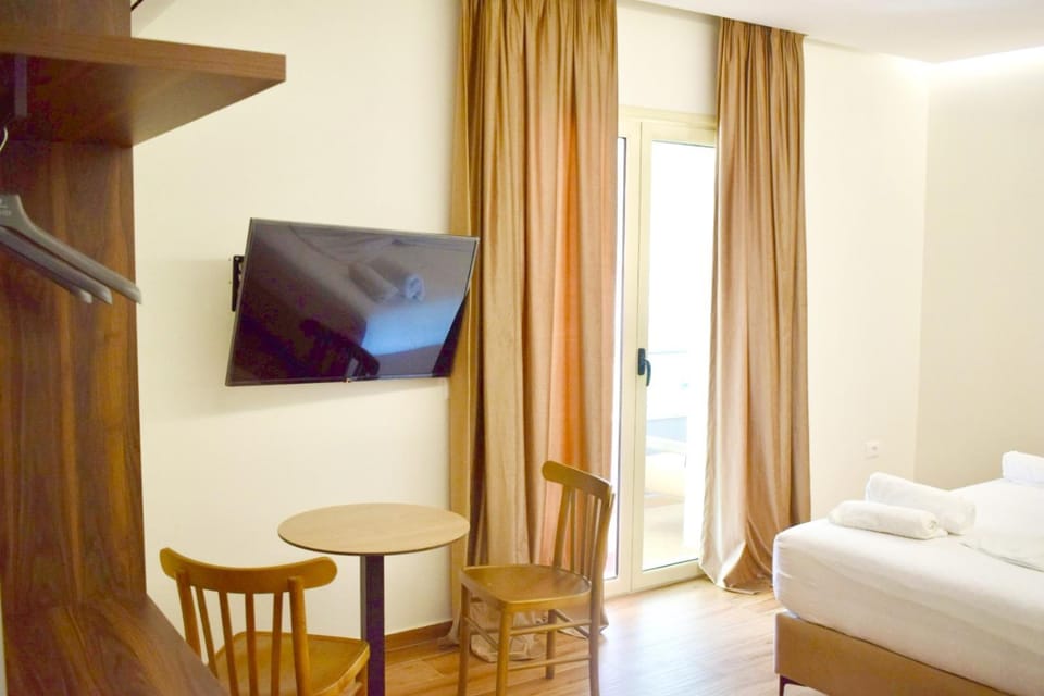 ADRIATIK Hotel Hotel in Vlorë