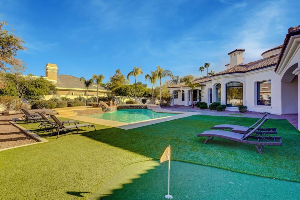 Garden, Swimming pool, Swimming pool