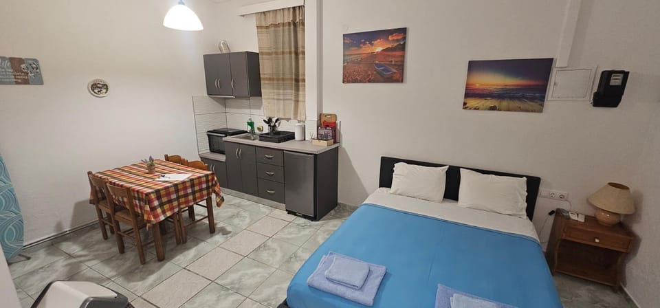 Bella's studio Apartment in Skiathos